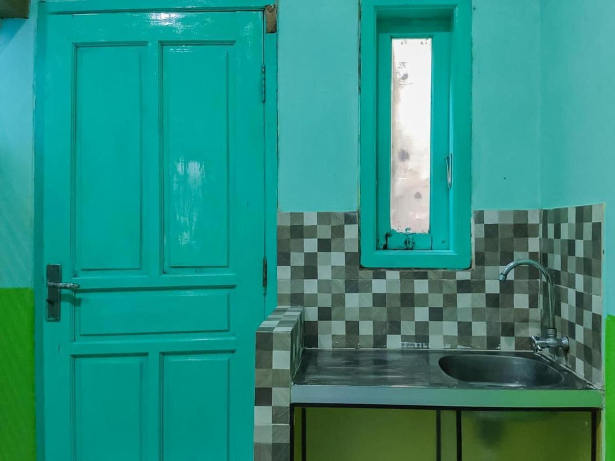 Reddoorz Near Sunrise Mall Mojokerto Exterior foto