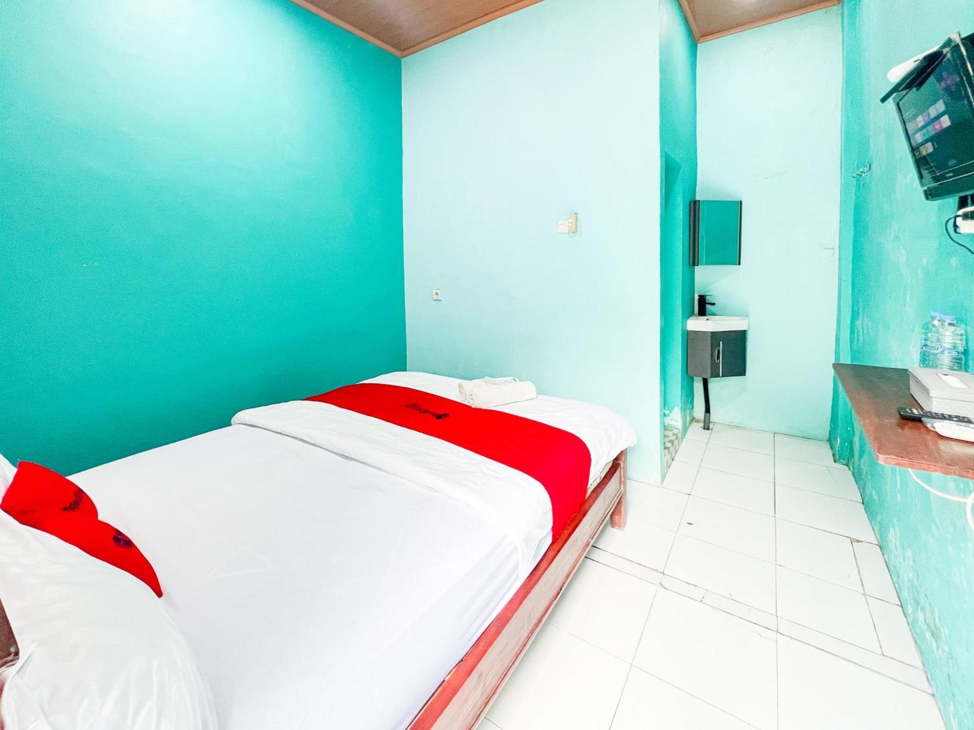 Reddoorz Near Sunrise Mall Mojokerto Exterior foto