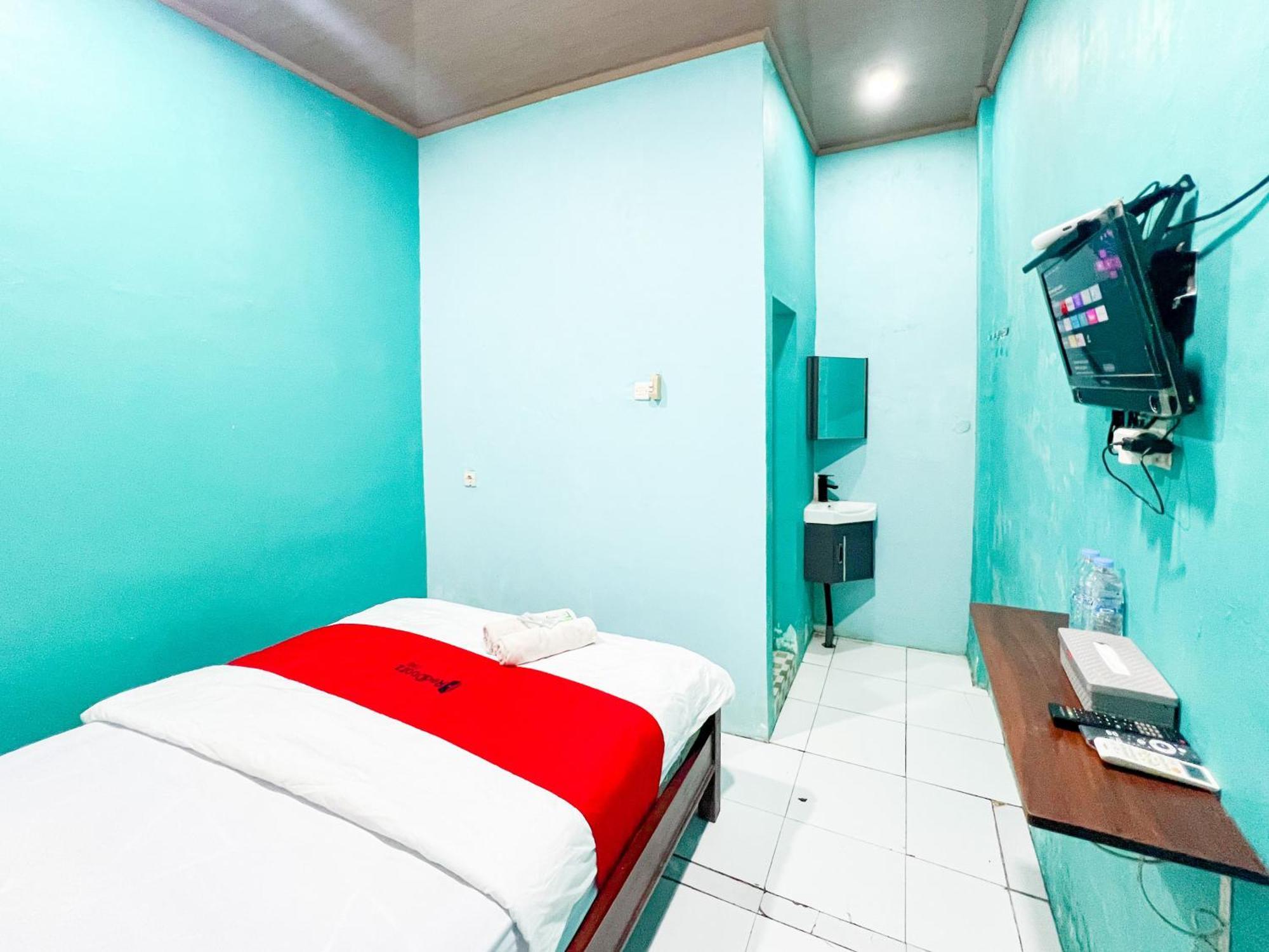 Reddoorz Near Sunrise Mall Mojokerto Exterior foto